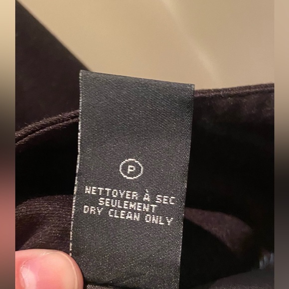 RW&CO. Limitless Fitted Blazer - Picture 9 of 9